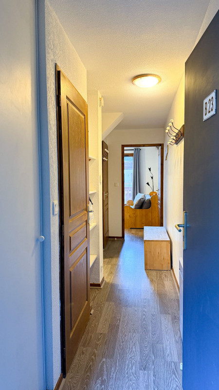 COULOIR- APPARTEMENT 2 PIECES LES VALMONTS BRUNELLE 23 - LES CHARBONNIERES VALLOIRE COULOIR- APPARTEMENT 2 PIECES LES VALMONTS BRUNELLE 23 - LES CHARBONNIERES VALLOIRE