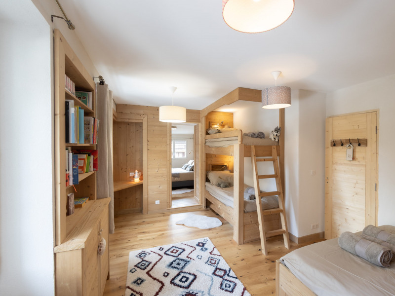 CHAMBRE 3 - APPARTEMENT 8 ET DEMI - VALLOIRE CENTRE  CHAMBRE 3 - APPARTEMENT 8 ET DEMI - VALLOIRE CENTRE