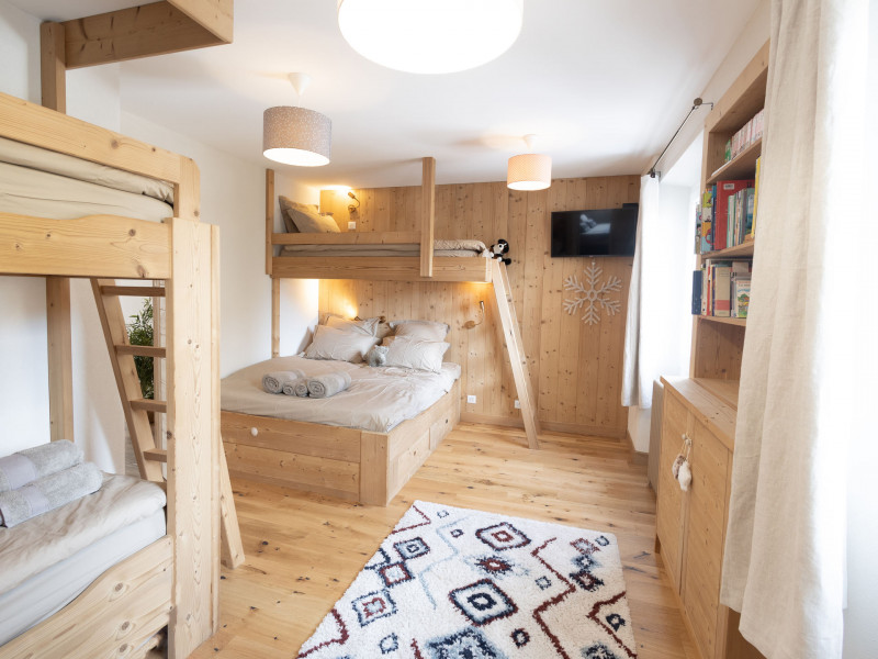 CHAMBRE 3 - APPARTEMENT 8 ET DEMI - VALLOIRE CENTRE CHAMBRE 3 - APPARTEMENT 8 ET DEMI - VALLOIRE CENTRE