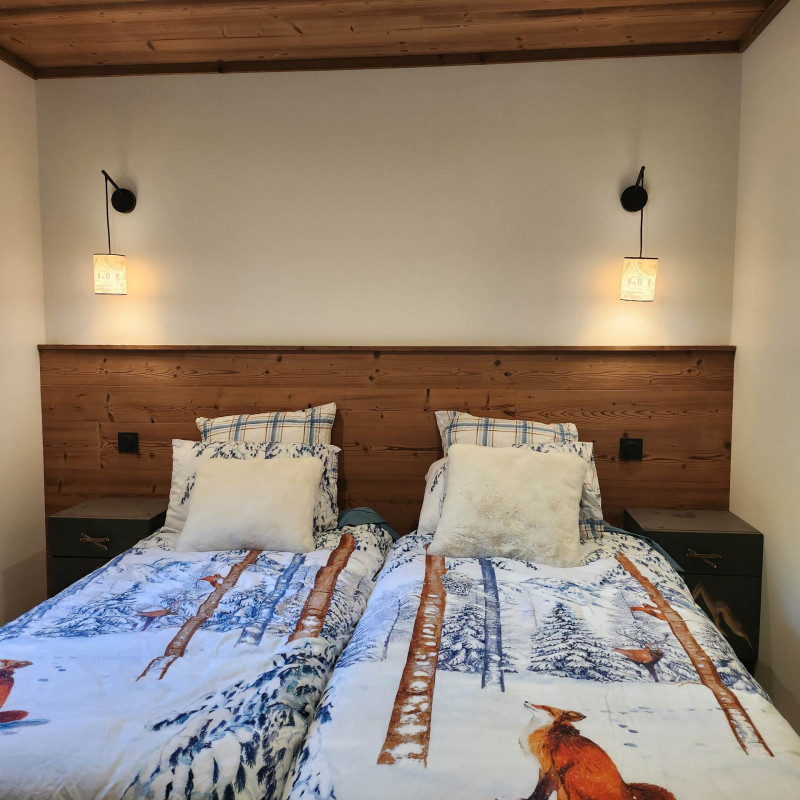 CHAMBRE - CHALET TOTORO - VALLOIRE LE CRET DU SERROZ CHAMBRE - CHALET TOTORO - VALLOIRE LE CRET DU SERROZ