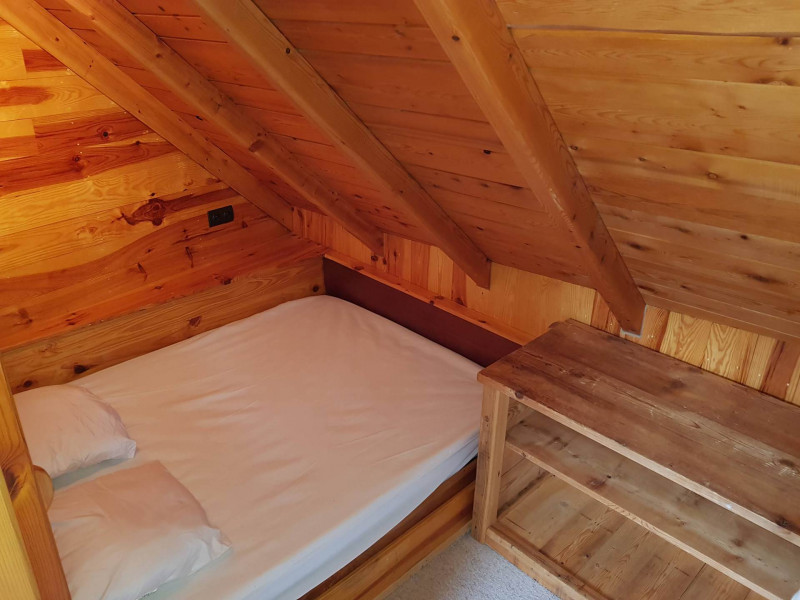 CHAMBRE - CHALET LE TAUHARA - VALLOIRE LES CLOTS CHAMBRE - CHALET LE TAUHARA - VALLOIRE LES CLOTS