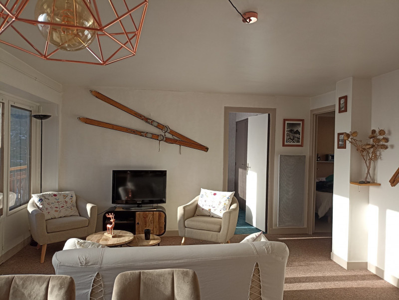 SALON - APPARTEMENT RESIDENCE GALIBIER 23 - VALLOIRE CENTRE SALON - APPARTEMENT RESIDENCE GALIBIER 23 - VALLOIRE CENTRE