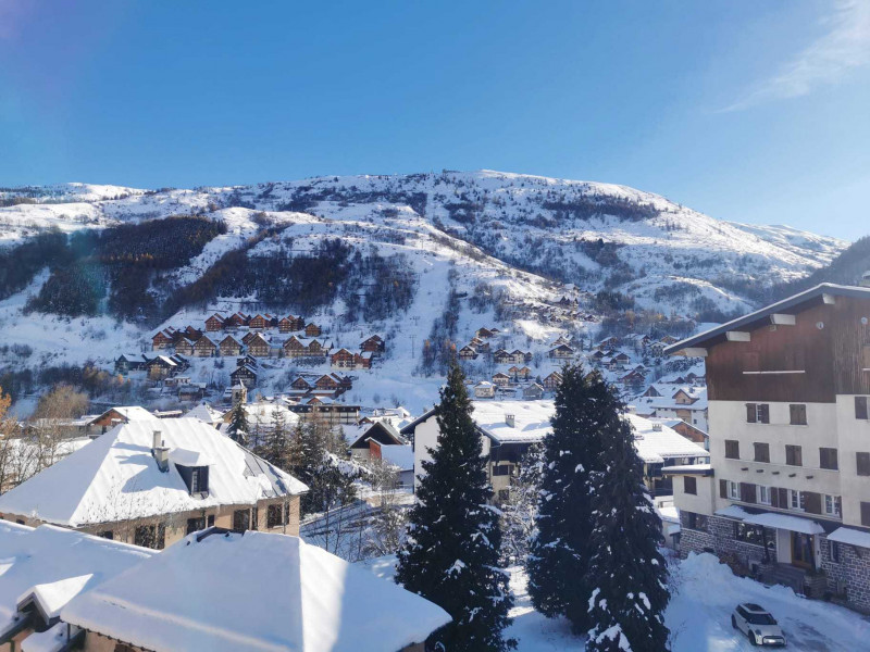 VUE BALCON HIVER - APPARTEMENT RESIDENCE GALIBIER 23 - VALLOIRE CENTRE VUE BALCON HIVER - APPARTEMENT RESIDENCE GALIBIER 23 - VALLOIRE CENTRE