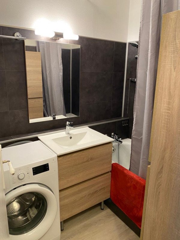 SALLE DE BAIN - APPARTEMENT LE PRAZ 2 - VALLOIRE CENTRE SALLE DE BAIN - APPARTEMENT LE PRAZ 2 - VALLOIRE CENTRE