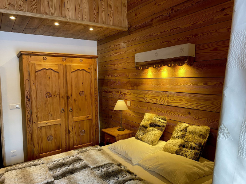 CHAMBRE 1 - CHALET LE NEVE 4 - VALLOIRE LES VERNEYS CHAMBRE 1 - CHALET LE NEVE 4 - VALLOIRE LES VERNEYS