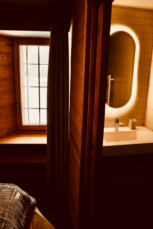 SALLE D'EAU 4 CHAMBRE - CHALET LOUIS & ROSALIE - HAMEAU DE BONNENUIT VALLOIRE SALLE D'EAU 4 CHAMBRE - CHALET LOUIS & ROSALIE - HAMEAU DE BONNENUIT VALLOIRE