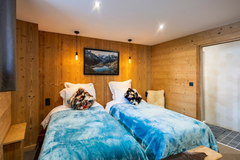 CHAMBRE 3 - CHALET LOUIS & ROSALIE - HAMEAU DE BONNENUIT VALLOIRE CHAMBRE 3 - CHALET LOUIS & ROSALIE - HAMEAU DE BONNENUIT VALLOIRE