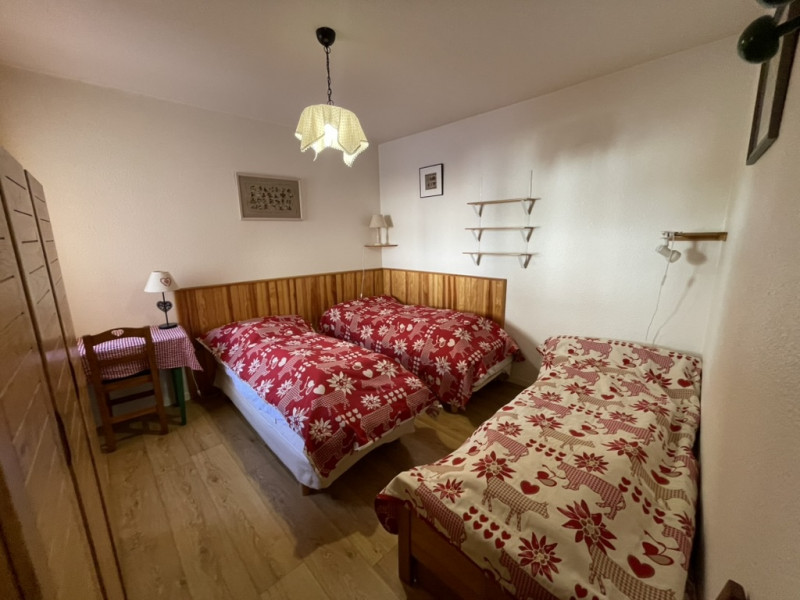 CHAMBRE - APPARTEMENT CREY DU QUART 60 - VALLOIRE CENTRE