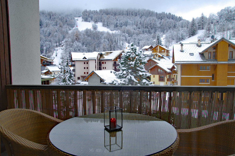 BALCON- APPARTEMENT LE PRAZ 24 - VALLOIRE CENTRE BALCON- APPARTEMENT LE PRAZ 24 - VALLOIRE CENTRE