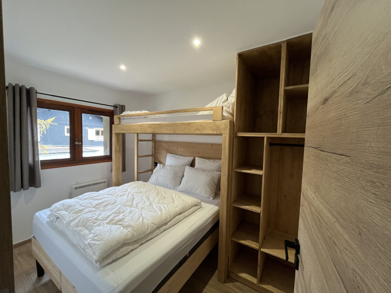 CHAMBRE - CHALET GOLEON - VALLOIRE LES PLANS 