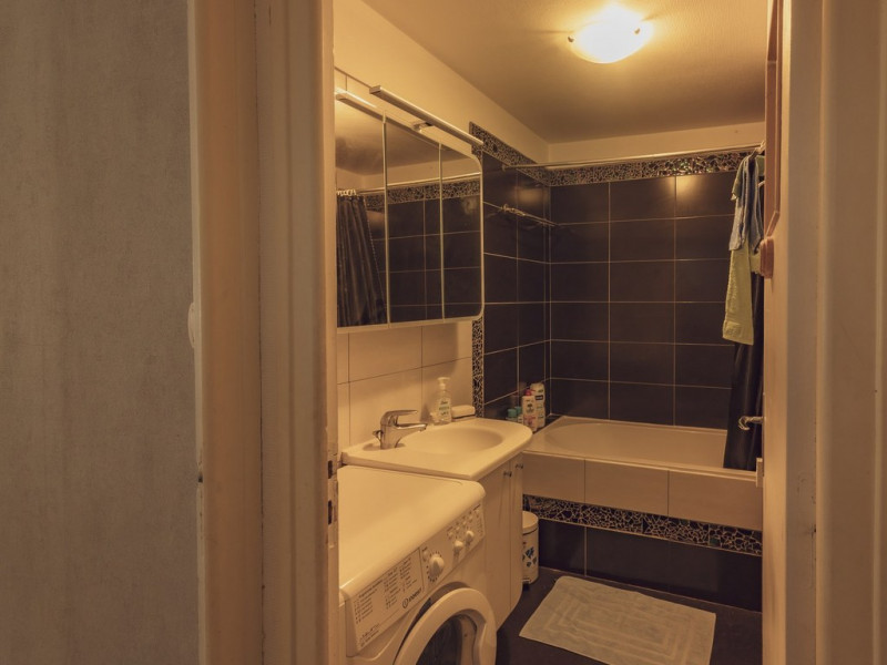 SALLE DE BAIN - APPARTEMENT LA RESIDENCE 32 - VALLOIRE CENTRE - VALLOIRE RESERVATIONS SALLE DE BAIN - APPARTEMENT LA RESIDENCE 32 - VALLOIRE CENTRE - VALLOIRE RESERVATIONS