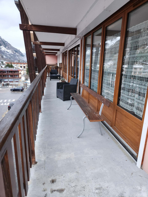 BALCON - APPARTEMENT LA RESIDENCE 32 - VALLOIRE CENTRE - VALLOIRE RESERVATIONS BALCON - APPARTEMENT LA RESIDENCE 32 - VALLOIRE CENTRE - VALLOIRE RESERVATIONS