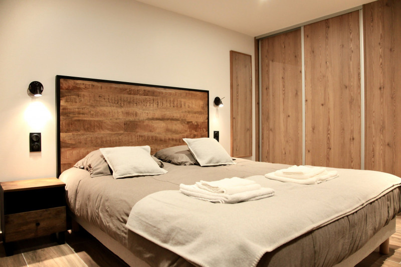 CHAMBRE - APPARTEMENT CHALETEQUINOXE - VALLOIRE LE MOULIN BENJAMIN CHAMBRE - APPARTEMENT CHALETEQUINOXE - VALLOIRE LE MOULIN BENJAMIN