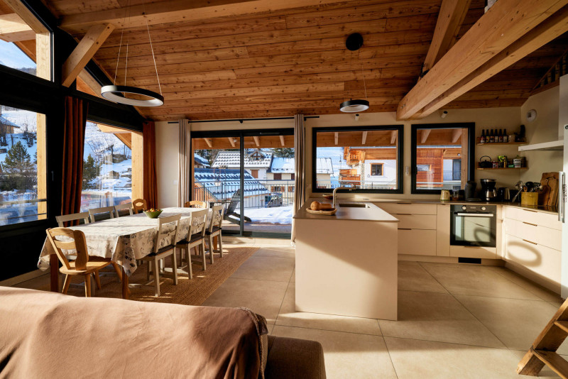 PIECE DE VIE - CHALET BAUD'RIEZ - LE SERROZ VALLOIRE - VALLOIRE RESERVATIONS PIECE DE VIE - CHALET BAUD'RIEZ - LE SERROZ VALLOIRE - VALLOIRE RESERVATIONS
