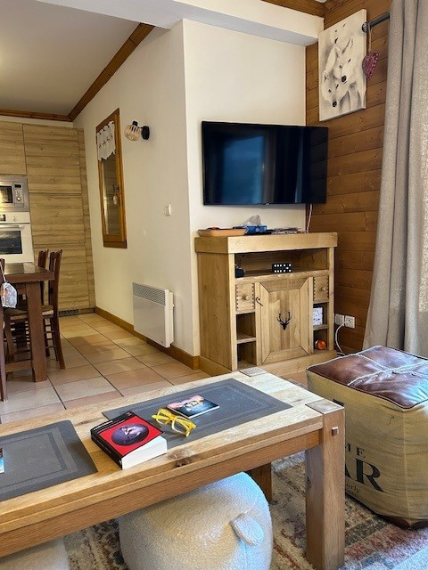 SALON - AZALEE HAMEAU DE LA VALLEE D'OR APPARTEMENT 400- VALLOIRE LES CHARBONNIERES - VALLOIRE RESERVATIONS SALON - AZALEE HAMEAU DE LA VALLEE D'OR APPARTEMENT 400- VALLOIRE LES CHARBONNIERES - VALLOIRE RESERVATIONS