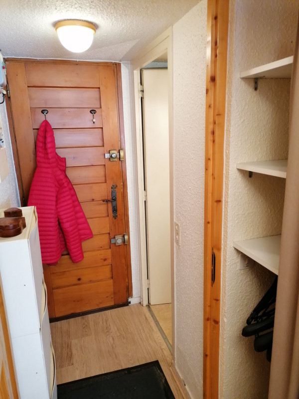 _lv_images__lot_0090070738_04_37420171