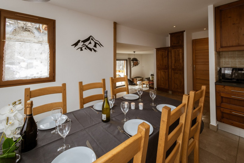 SEJOUR CUISINE  - CHALET LOVA - MOULIN BENJAMIN VALLOIRE SEJOUR CUISINE  - CHALET LOVA - MOULIN BENJAMIN VALLOIRE