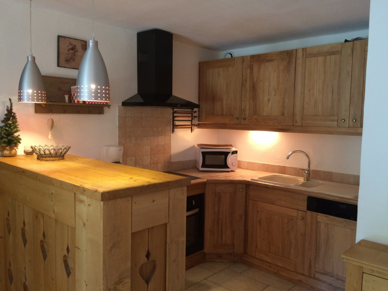 CUISINE - APPARTEMENT CHALETS DE MARIE C1 - LA GRAND VY VALLOIRE CUISINE - APPARTEMENT CHALETS DE MARIE C1 - LA GRAND VY VALLOIRE