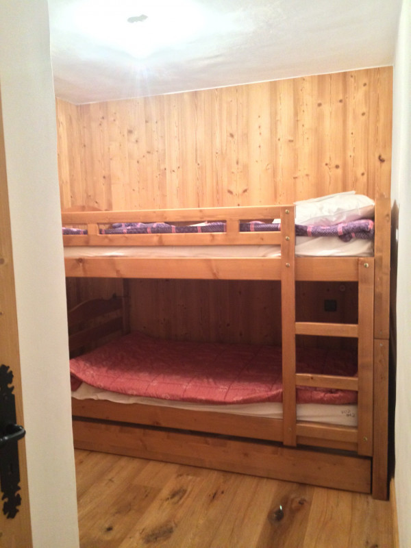 CHAMBRE - APPARTEMENT CHALETS DE MARIE C1 - LA GRAND VY VALLOIRE CHAMBRE - APPARTEMENT CHALETS DE MARIE C1 - LA GRAND VY VALLOIRE
