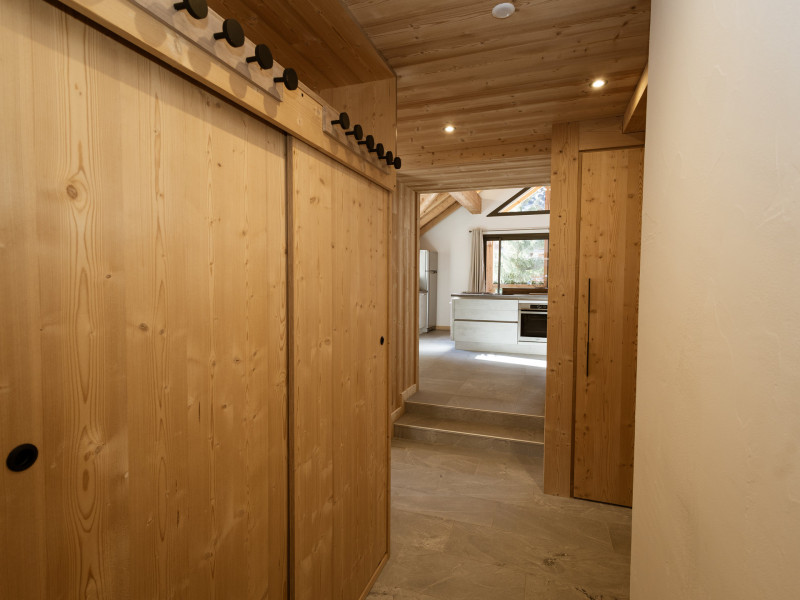 ENTREE - CHALET LE STRATO 1 - VALLOIRE CENTRE ENTREE - CHALET LE STRATO 1 - VALLOIRE CENTRE