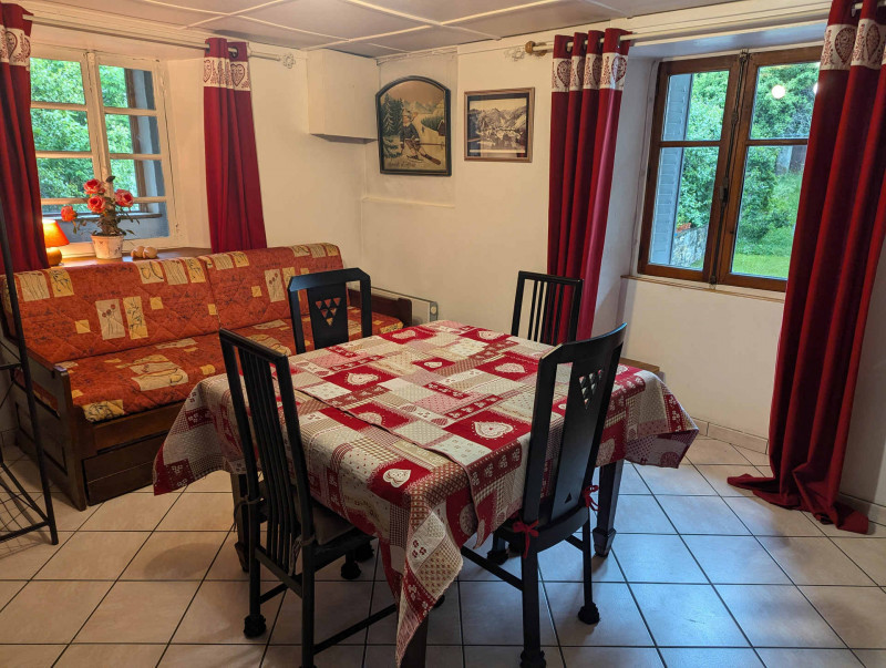 SALON - APPARTEMENT ROSE DES NEIGES 1 - VALLOIRE CENTRE - VALLOIRE RESERVATIONS SALON - APPARTEMENT ROSE DES NEIGES 1 - VALLOIRE CENTRE - VALLOIRE RESERVATIONS