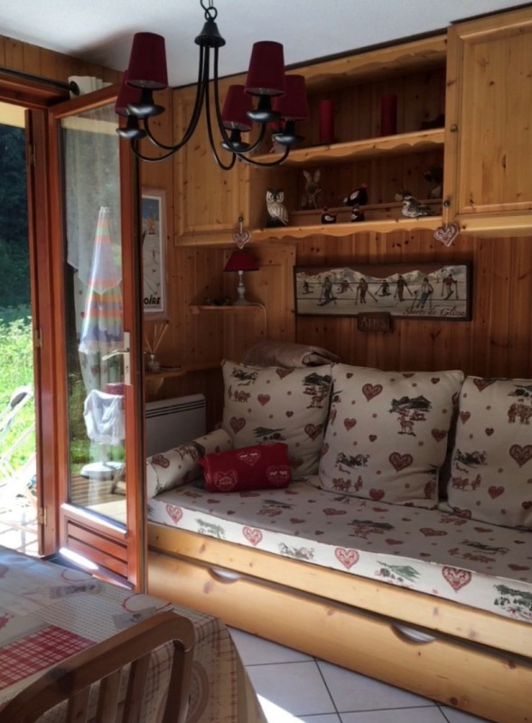 SALON - APPARTEMENT BETELGEUSE 60 - VALLOIRE CENTRE - VALLOIRE RESERVATIONS SALON - APPARTEMENT BETELGEUSE 60 - VALLOIRE CENTRE - VALLOIRE RESERVATIONS