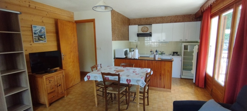 CUISINE - LES BACONS DU PONTET APPARTEMENT N°1 - VALLOIRE LE PONTET CUISINE - LES BACONS DU PONTET APPARTEMENT N°1 - VALLOIRE LE PONTET