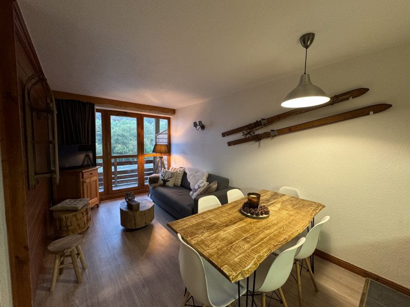 SEJOUR - APPARTEMENT CHALETS DU GALIBIER I APPARTEMENT G24 - VALLOIRE MOULIN BENJAMIN - VALLOIRE RESERVATIONS SEJOUR - APPARTEMENT CHALETS DU GALIBIER I APPARTEMENT G24 - VALLOIRE MOULIN BENJAMIN - VALLOIRE RESERVATIONS
