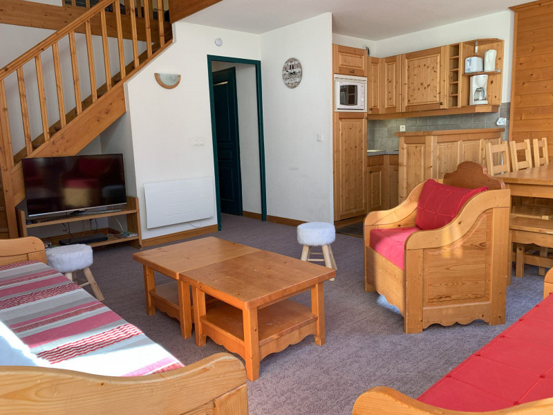 SALON - CHALETS DU GALIBIER 2 N°232 - MOULIN BENJAMIN - VALLOIRE - VALLOIRE RESERVATIONS SALON - CHALETS DU GALIBIER 2 N°232 - MOULIN BENJAMIN - VALLOIRE - VALLOIRE RESERVATIONS