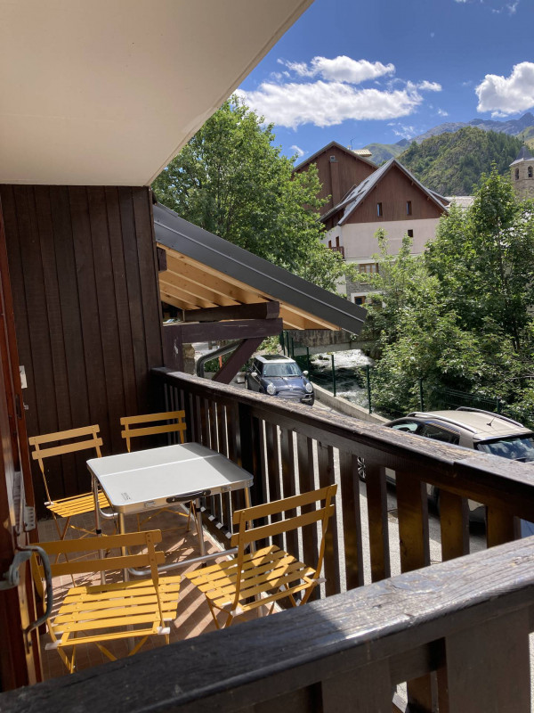 BALCON - APPARTEMENT BERGERS 99 - VALLOIRE CENTRE BALCON - APPARTEMENT BERGERS 99 - VALLOIRE CENTRE