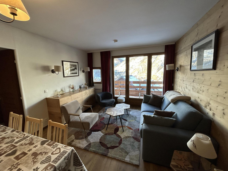 SALON - APPARTEMENT CHALETS DE VALORIA AZURITE 02 - LES CHARBONNIERES VALLOIRE - VALLOIRE RESERVATIONS SALON - APPARTEMENT CHALETS DE VALORIA AZURITE 02 - LES CHARBONNIERES VALLOIRE - VALLOIRE RESERVATIONS
