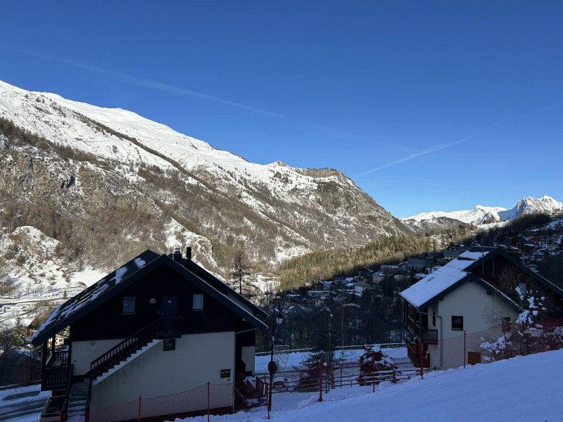 VUE - APPARTEMENT CHALETS DE VALORIA AZURITE 02 - LES CHARBONNIERES VALLOIRE VUE - APPARTEMENT CHALETS DE VALORIA AZURITE 02 - LES CHARBONNIERES VALLOIRE