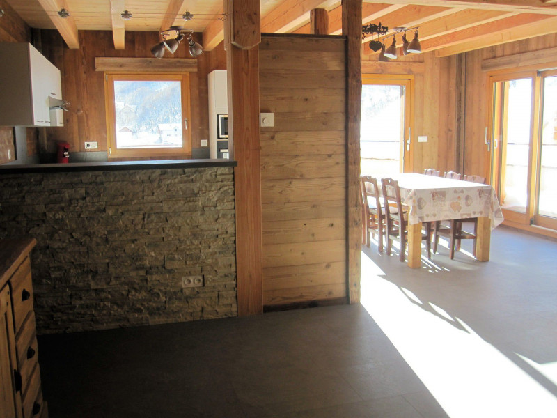 SALON - CHALET LU SHAMEUR - APPARTEMENT 1 - VALLOIRE LE CRET DU SERROZ - VALLOIRE RESERVATIONS