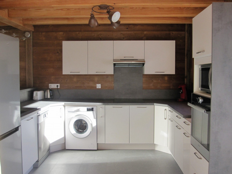 CUISINE - CHALET LU SHAMEUR - APPARTEMENT 1 - VALLOIRE LE CRET DU SERROZ