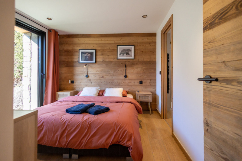 CHAMBRE 1 - CHALET ESKIMO - CHOSEAUX VILLE VALLOIRE - VALLOIRE RESERVATIONS