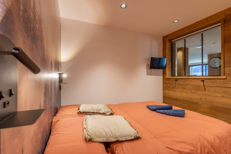 CABINE 1 - CHALET ESKIMO - CHOSEAUX VILLE VALLOIRE - VALLOIRE RESERVATIONS