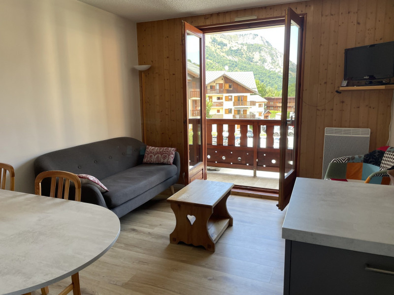 SALON - STUDIO CROIX DU SUD 311 - CLOS DES ETOILES - VALLOIRE CENTRE - VALLOIRE RESERVATIONS