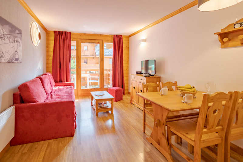 SALON - CHALETS DE LA VALLEE D'OR APPARTEMENT LYS 001 - LES CHARBONNIERES - VALLOIRE - VALLOIRE RESERVATIONS