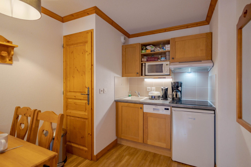CUISINE  CHALETS DE LA VALLEE D'OR APPARTEMENT LYS 001 - LES CHARBONNIERES - VALLOIRE