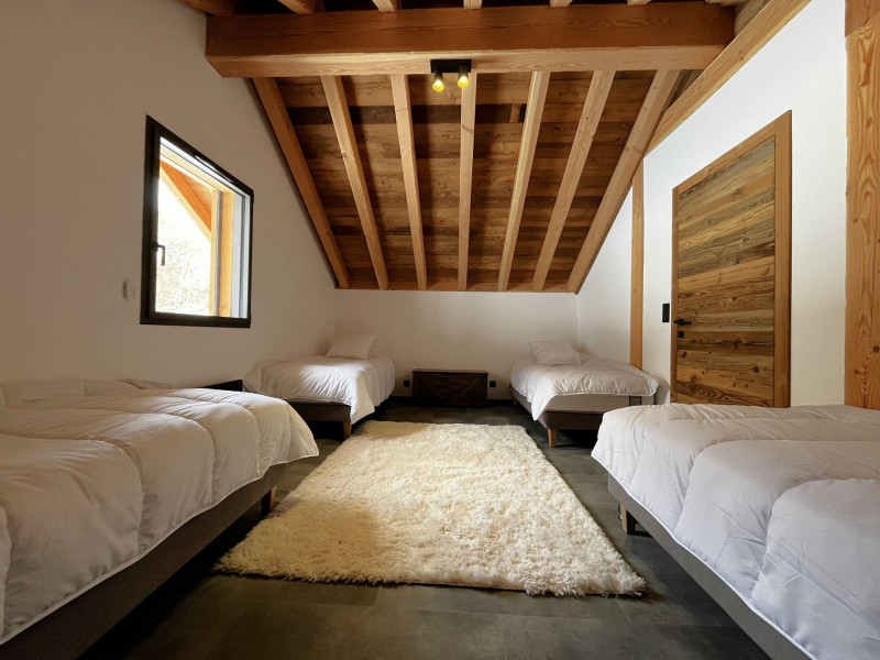 CHAMBRE 5 - CHALET L'OREE - VALLOIRE LA RUAZ - VALLOIRE RESERVATIONS