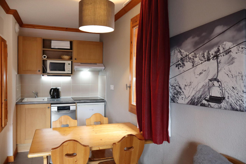  CUISINE - APPARTEMENT CHALETS DE LA VALLEE D'OR ASTER 203 - CHARBONNIERES VALLOIRE - VALLOIRE RESERVATIONS 