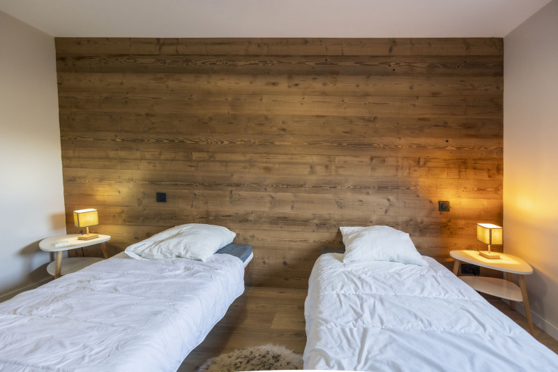 CHAMBRE - APPARTEMENT LA CASSES BAS - VALLOIRE LES CASSES