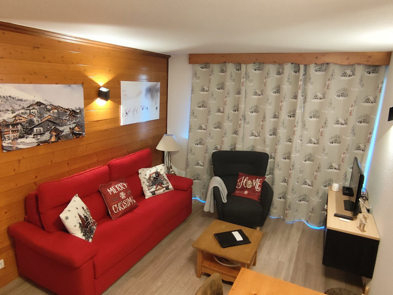 SALON - APPARTEMENT A08 CHALETS DU GALIBIER 1 - VALLOIRE MOULIN BENJAMIN - VALLOIRE RESERVATIONS