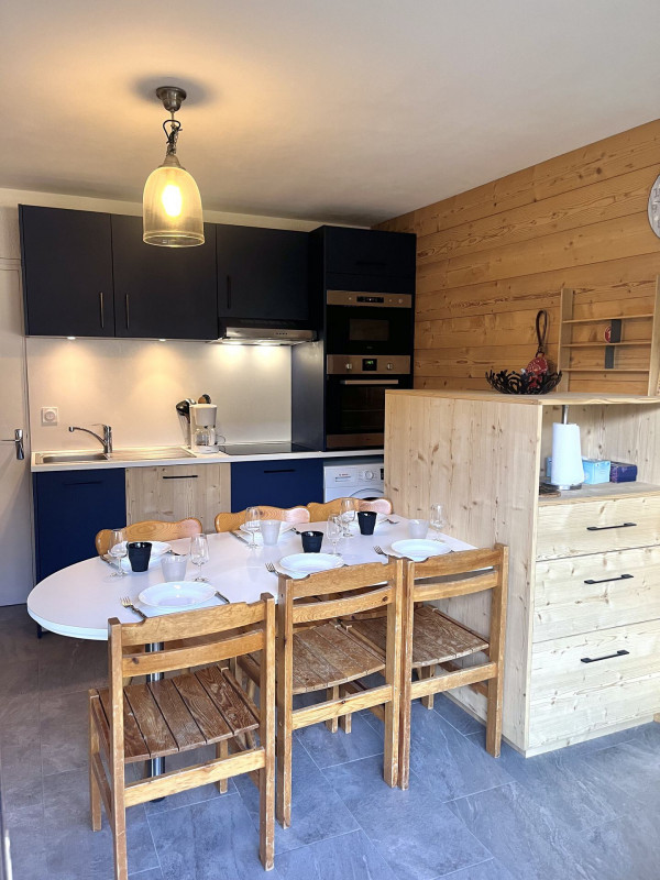 CUISINE - APPARTEMENT LES EDELWEISS 5 - LES PLANS VALLOIRE CUISINE - APPARTEMENT LES EDELWEISS 5 - LES PLANS VALLOIRE