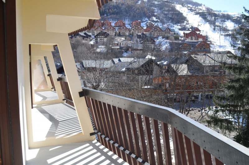 BALCON - APPARTEMENT CREY DU QUART N°3839 - VALLOIRE CENTRE BALCON - APPARTEMENT CREY DU QUART N°3839 - VALLOIRE CENTRE