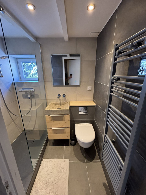 SALLE DE BAIN - APPARTEMENT EDEN VAL 11 - VALLOIRE CENTRE SALLE DE BAIN - APPARTEMENT EDEN VAL 11 - VALLOIRE CENTRE