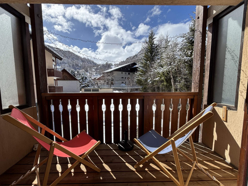 BALCON - APPARTEMENT EDEN VAL 11 - VALLOIRE CENTRE BALCON - APPARTEMENT EDEN VAL 11 - VALLOIRE CENTRE