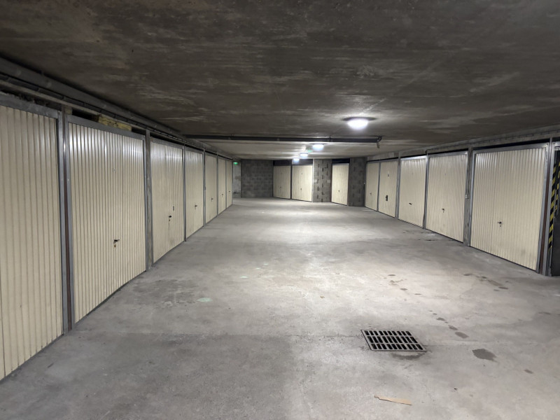 GARAGE RESIDENCE - APPARTEMENT EDEN VAL 11 - VALLOIRE CENTRE 