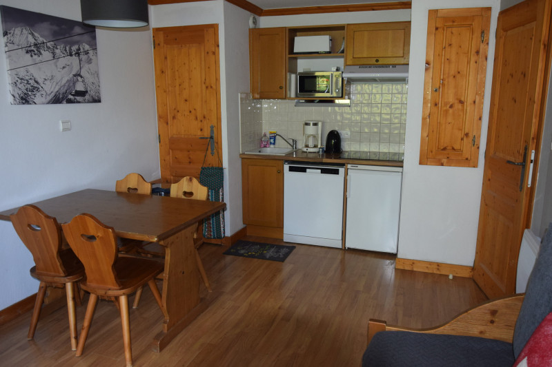 COIN CUISINE - APPARTEMENT EDELWEISS 209 - CHARBONNIERES VALLOIRE CENTRE - VALLOIRE RESERVATIONS