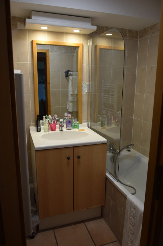 SALLE DE BAIN - APPARTEMENT EDELWEISS 209 - CHARBONNIERES VALLOIRE CENTRE SALLE DE BAIN - APPARTEMENT EDELWEISS 209 - CHARBONNIERES VALLOIRE CENTRE